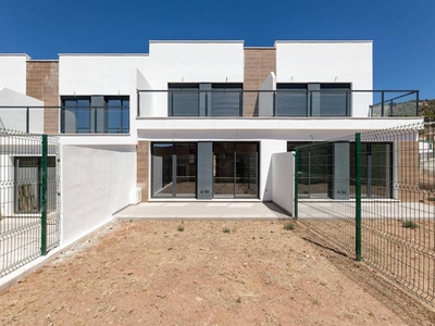 Venta Casa adosada en sierra de baza Granada. Con terraza 118 m²