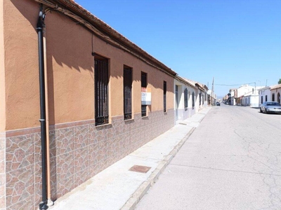 Venta Casa adosada Villarta de San Juan. Buen estado calefacción individual 159 m²