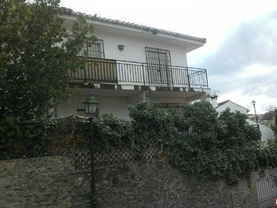 Venta Casa unifamiliar en Calle Goya Cájar. 150 m²