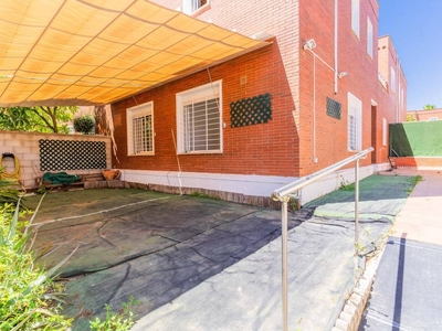 Venta Casa unifamiliar Jerez de la Frontera. Con terraza 130 m²