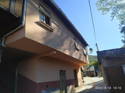 Venta Casa unifamiliar Ponferrada. Con terraza 110 m²