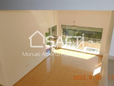 Venta Chalet Lloret de Mar. Nueva plaza de aparcamiento con terraza 230 m²