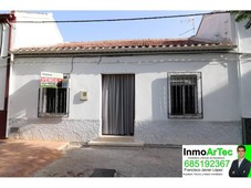 Venta Casa unifamiliar en Avenida granada 49 Íllora. A reformar con terraza 151 m²