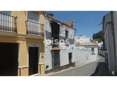 Casa adosada en venta en Morón de La Frontera en Morón de la Frontera por 43.000 €