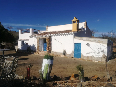 Casa con terreno en Huércal-Overa