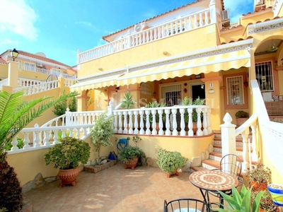 Casa para comprar en Orihuela, España