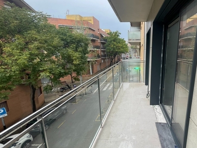 Piso de obra nueva a estrenar, en Barcelona zona La Trinitat Vella, de 54m, 2 habitaciones, balcón