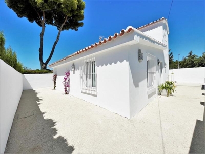 Chalet en venta en San Pedro Pueblo, Marbella