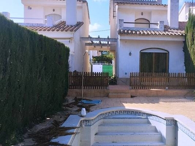 CHALET INDEPENDIENTE EN VENTA