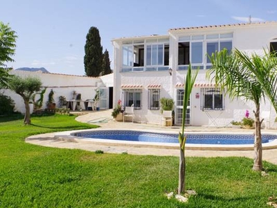 VILLA EN VENTA