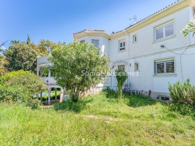 Villa en venta en El Rosario-Ricmar, Marbella