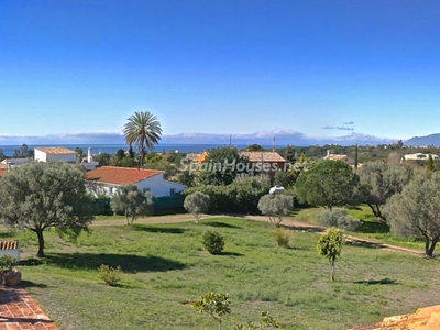 Villa en venta en Elviria, Marbella