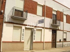 Casa en venta en Calle de Calvo Sotelo, 65, cerca de Calle Armunia