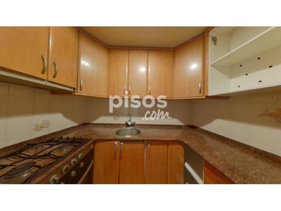 Piso en venta en Carrer de la Terra Baixa, cerca de Carrer del Plini en La Torrassa por 148.500 €