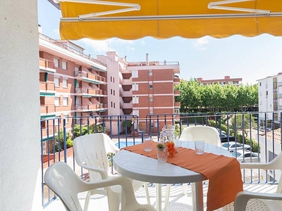 Apartamento 6 pax situado a 425mts. de la playa de Llevant (Salou)..