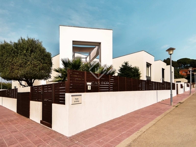 Casa / villa de 489m² en venta en Calonge, Costa Brava