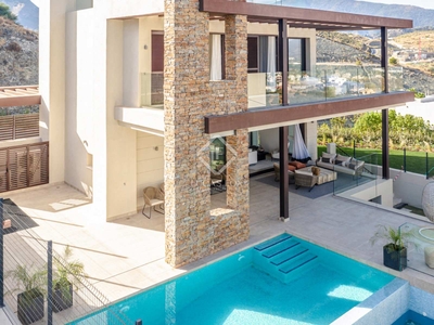 Casa / villa de 603m² con 122m² terraza en venta en Benahavís