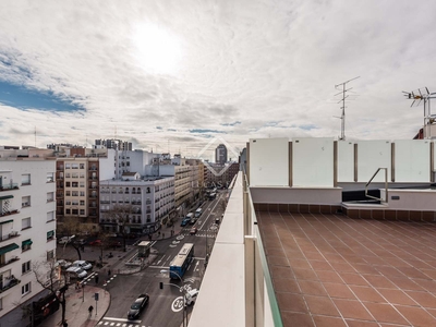 Piso de 128m² con 99m² terraza en venta en Retiro, Madrid