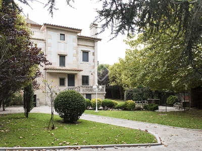 Villa de 420 m² en venta en Vigo, Galicia