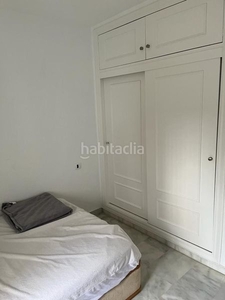 Alquiler apartamento wonderful apartment with 2 bedrooms and 2 bathrooms in urbanizacion atalaya del golf, . en Estepona