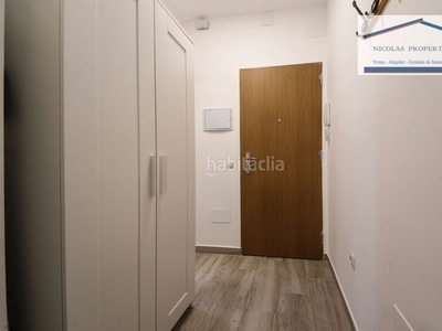 Alquiler estudio amueblado con ascensor, calefacción y aire acondicionado en Torremolinos