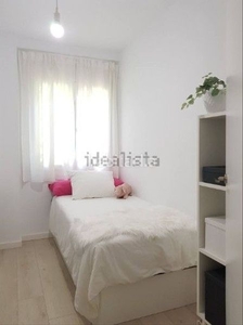 Alquiler piso con 3 habitaciones amueblado con aire acondicionado en Valencia