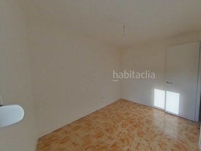 Alquiler piso cuarto con 3 habitaciones en Campoamor Sabadell