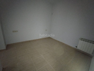 Alquiler piso de 50 m2 en calle tamarit, junto al metro de Sant Antoni en Barcelona