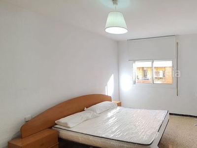 Alquiler piso en alquiler en barrios maritimos, 3 dormitorios. en Tarragona