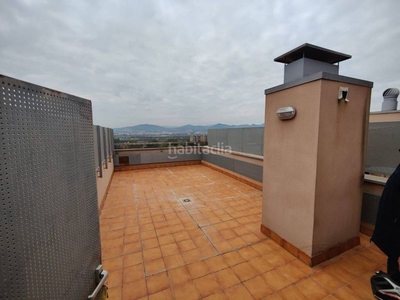 Alquiler piso obra semi nueva con terraza y piscina en Cornellà de Llobregat