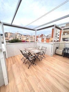 Piso con 2 habitaciones con ascensor, calefacción y aire acondicionado en Hospitalet de Llobregat (L´)