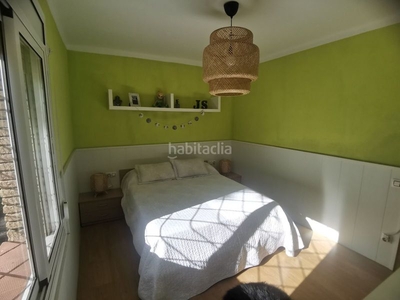 Piso con 3 habitaciones con aire acondicionado en Viladecans