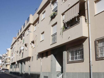 Venta Piso Motril. Piso de dos habitaciones en Calle Fray Luis De Leon. Segunda planta