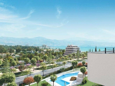 Venta Piso Torremolinos. Piso de tres habitaciones Nuevo