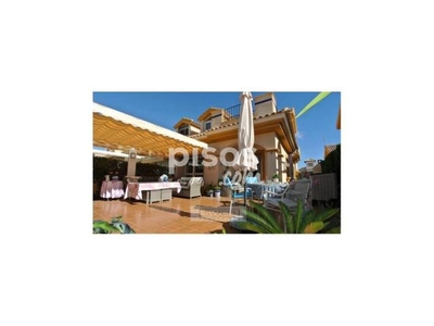 Casa adosada en venta en Lomas de Cabo Roig-Los Dolses