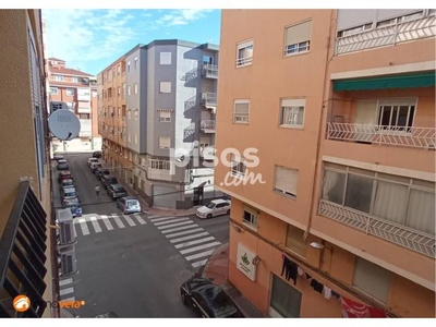 Piso en venta en Carrer Juan Millá