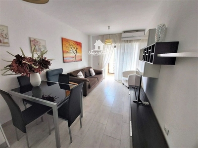 Alquiler de piso en Costa Blanca - Las Galletas de 2 habitaciones con terraza y muebles