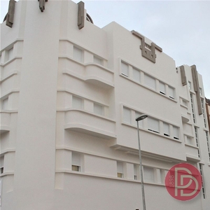 Alquiler de piso en Duggi - Rambla - Los Hoteles de 3 habitaciones con garaje y ascensor