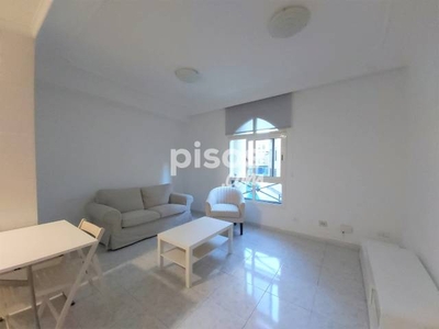 Apartamento en alquiler en Calle Pizarro en Puerto Canteras por 670 €/mes