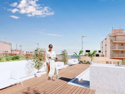 Apartamento en venta en Centro, Torrevieja, Alicante