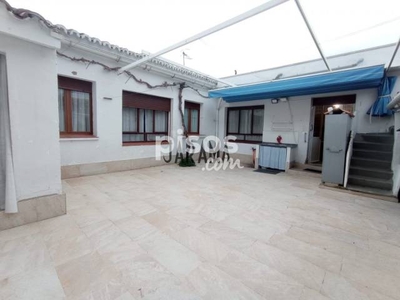 Casa adosada en venta en Barrio de Lourdes en Lourdes por 156.000 €