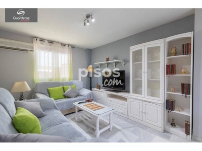 Casa adosada en venta en Híjar - Cullar Vega en Residencial Triana-Barrio Alto-Híjar por 134.900 €