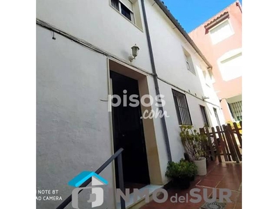 Casa adosada en venta en Plaza José Solis en Cabra por 55.000 €