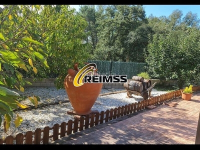 Casa en una sóla planta y con piscina, costa brava en Caldes de Malavella