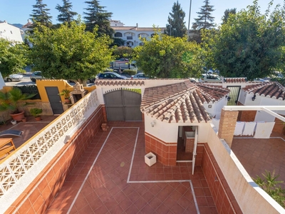 Casa en venta en Avda Pescia - Ctra de Frigiliana, Nerja, Málaga