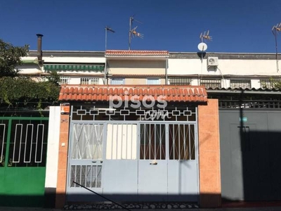 Casa en venta en Calle de la Vedra, 16 en Entrevías por 130.400 €