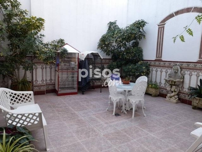 Casa en venta en Lucena