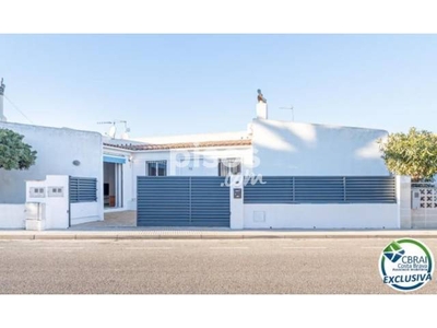 Chalet en venta en Avinguda del Port de les Salines, 16, cerca de Carrer de la Cala dels Pedregals