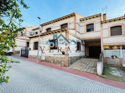 Chalet en venta en Calle Castillo