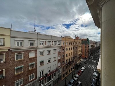 Piso con 11 habitaciones con ascensor en Gaztambide Madrid